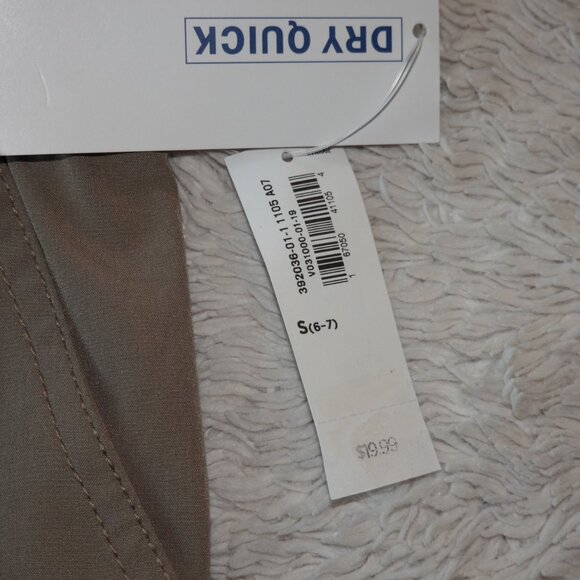 Boys Size Small 6-7 Old Navy Dry-Quick Built-In Flex Jogger Shorts, Khaki, NWT - Picture 3 of 5